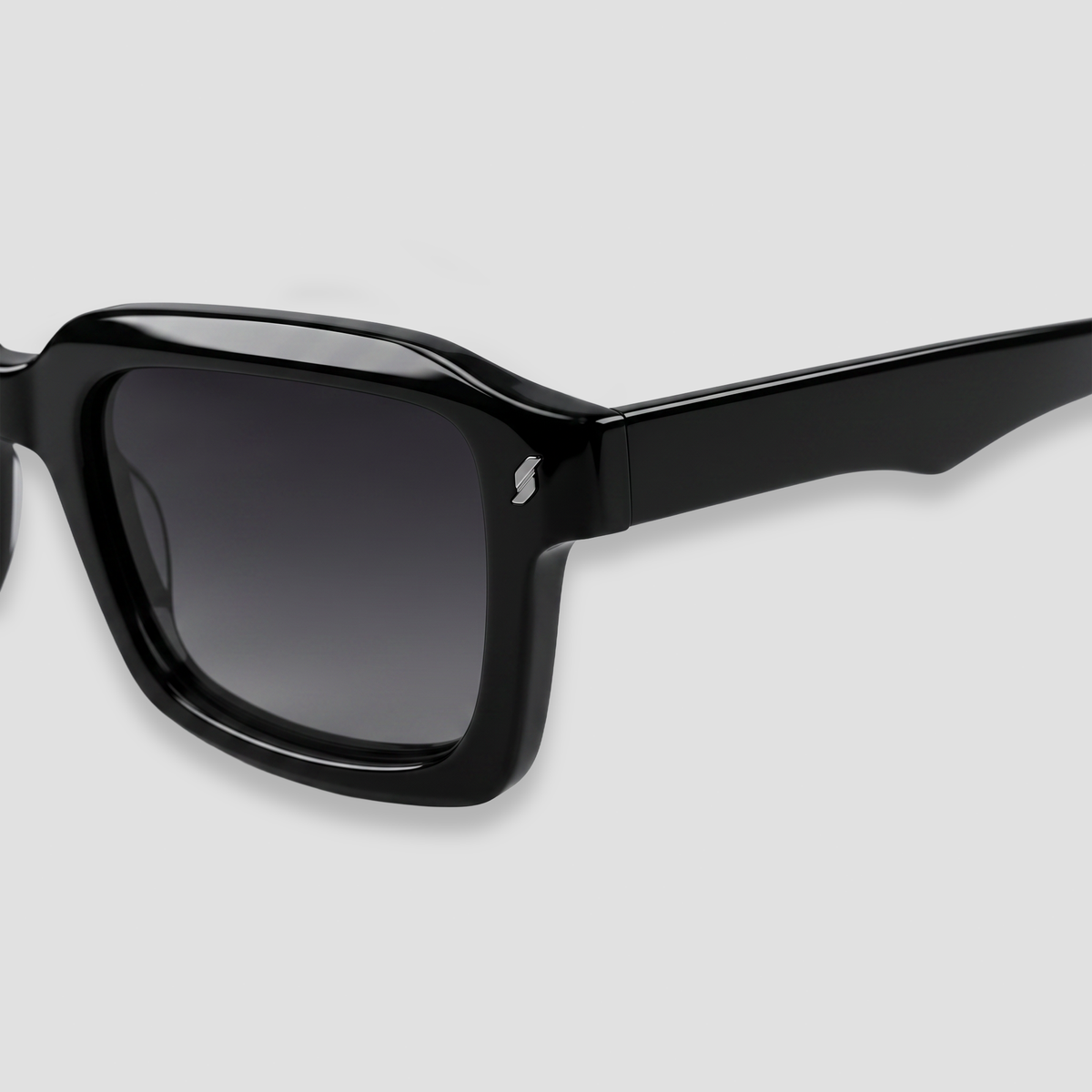 SAMPLE AVERY BLACK SUN (1 of 1)